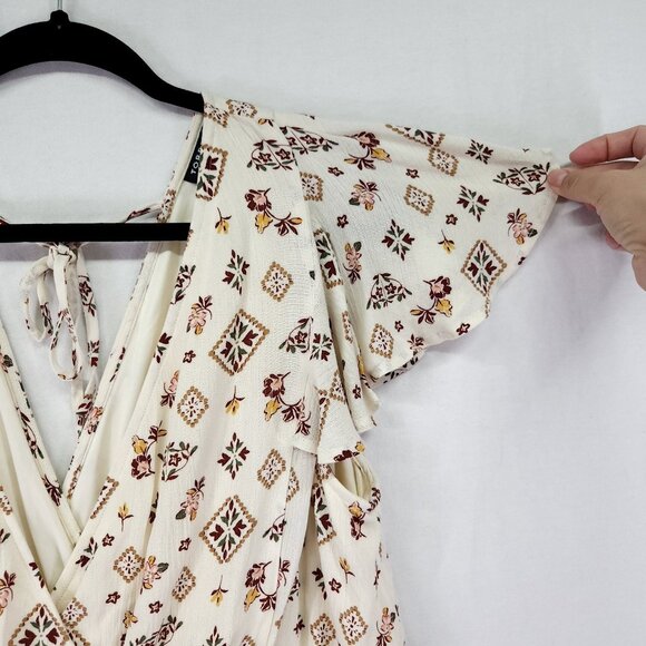 Torrid Womens Gauze Surplice Romper Size 1X Flutter Sleeve Fall Foliage Print - Picture 10 of 16